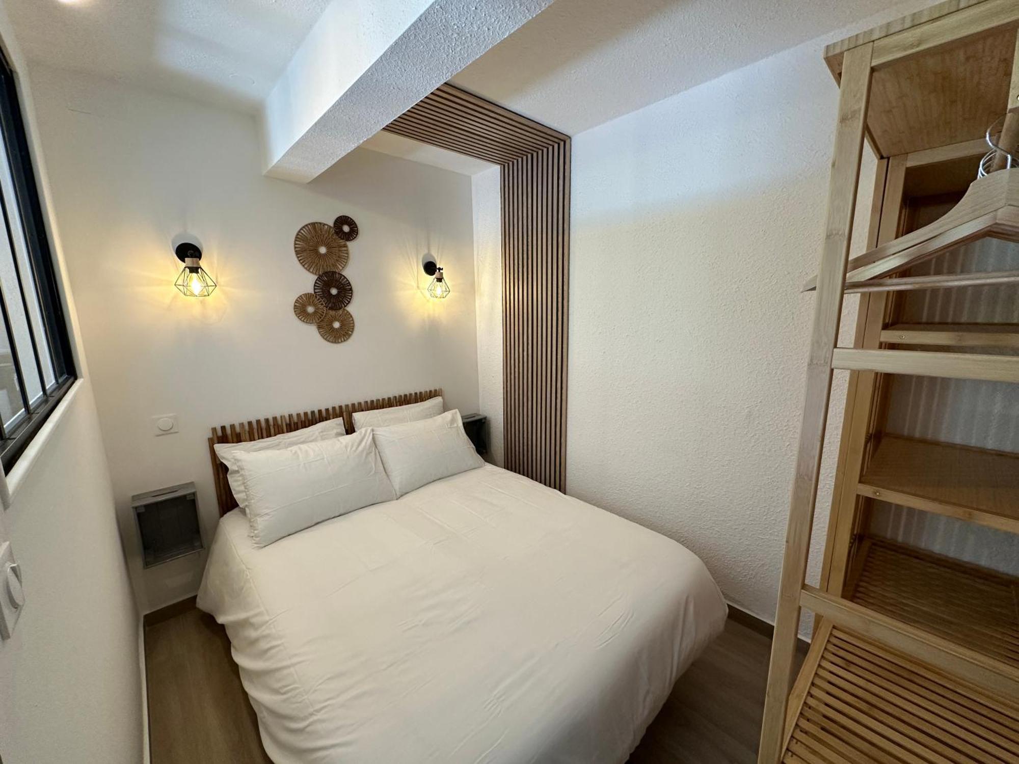 Appartement Climatise Avec Chambre Et Parking Privatif Locations Vld Camargue Saintes-Maries-de-la-Mer Eksteriør bilde